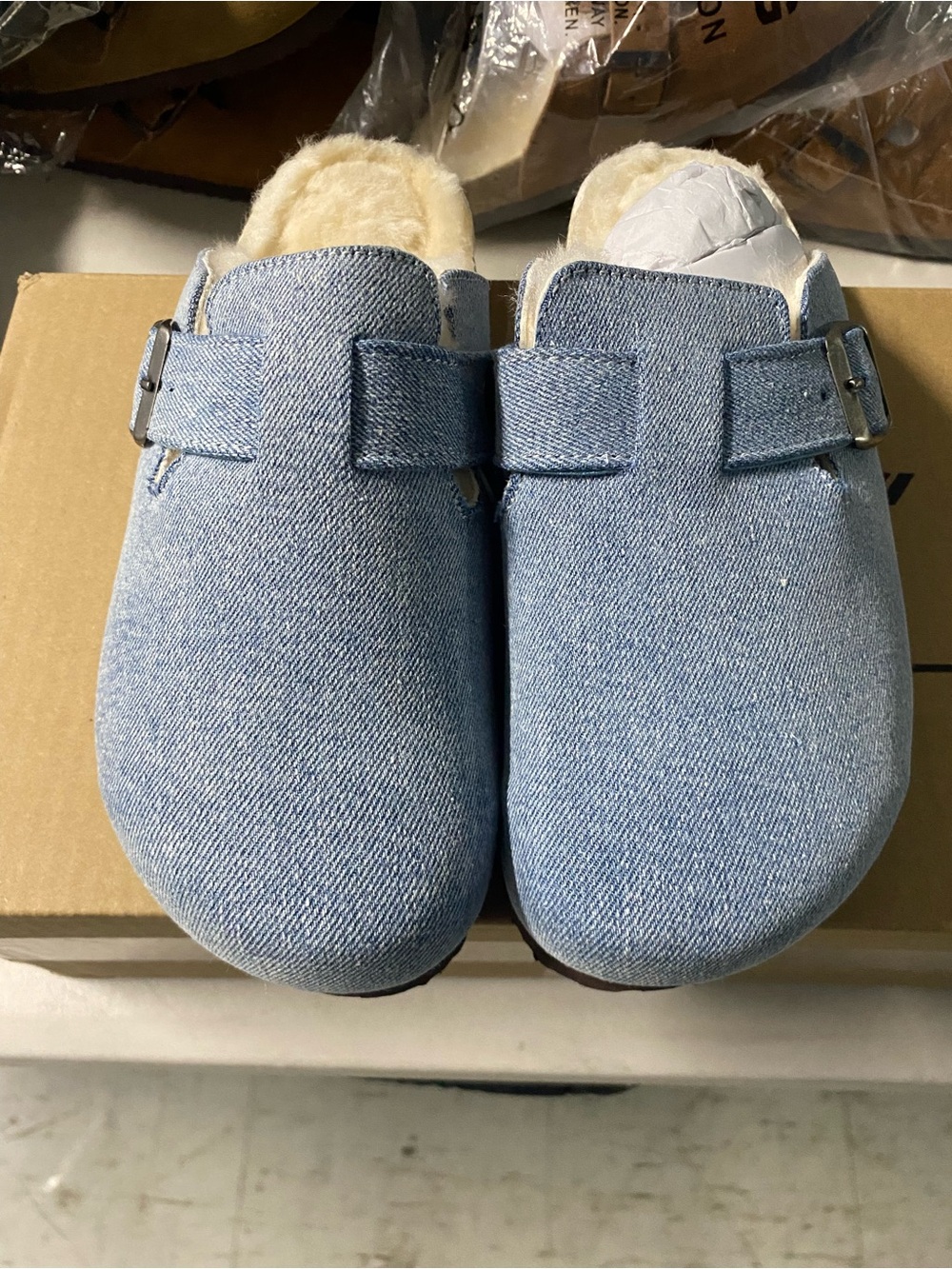 Women’s Fur Clog Denim in Light Blue